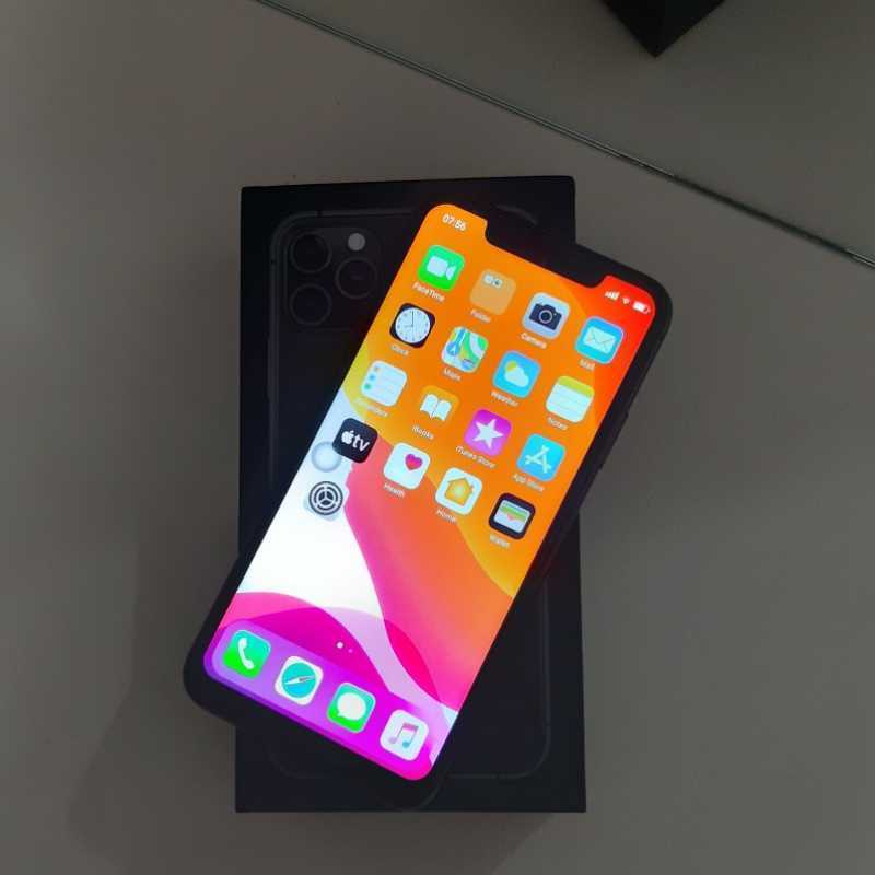 ایفون 11pro — fd48688b04a3783c9c23c802047db835_zzz-1