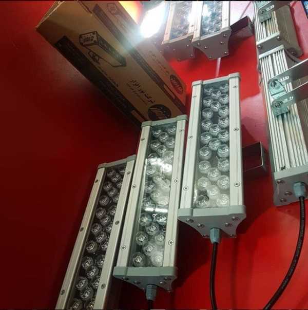 چراغ والواشر ال ای دی پیشگامان روشنایی نورافزار